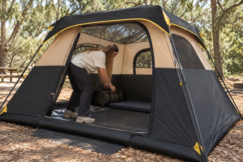 How to Arrange Tent Sleeping and Gear Areas Without Blocking the Entrance