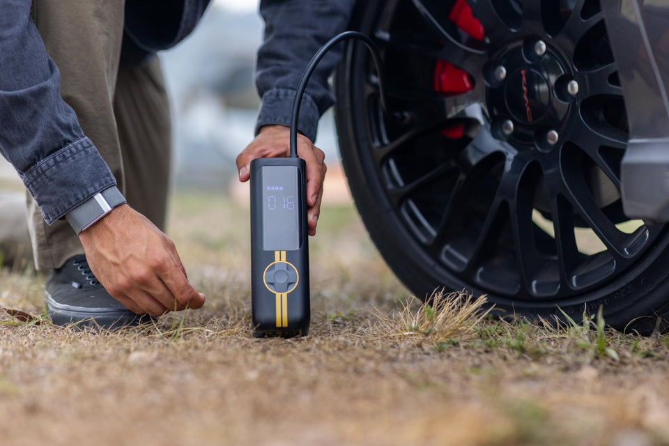 X8 or X8 Apex, which tire inflator is right for me?