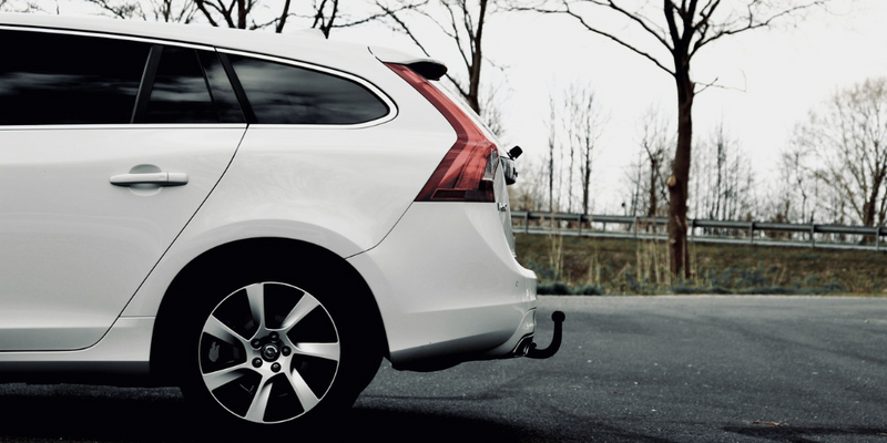 The Seasonal Migration: When to Move Car Hardware to the Garage