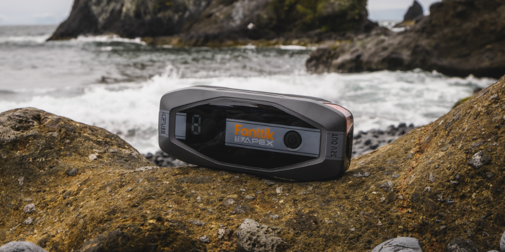 Essential Outdoor Gear: The High-Performance Portable Jump Starter for Every Adventurer Needs